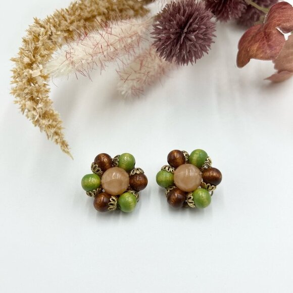 Vintage Wooden Stone Beads Earrings Clip on - Picture 1 of 6